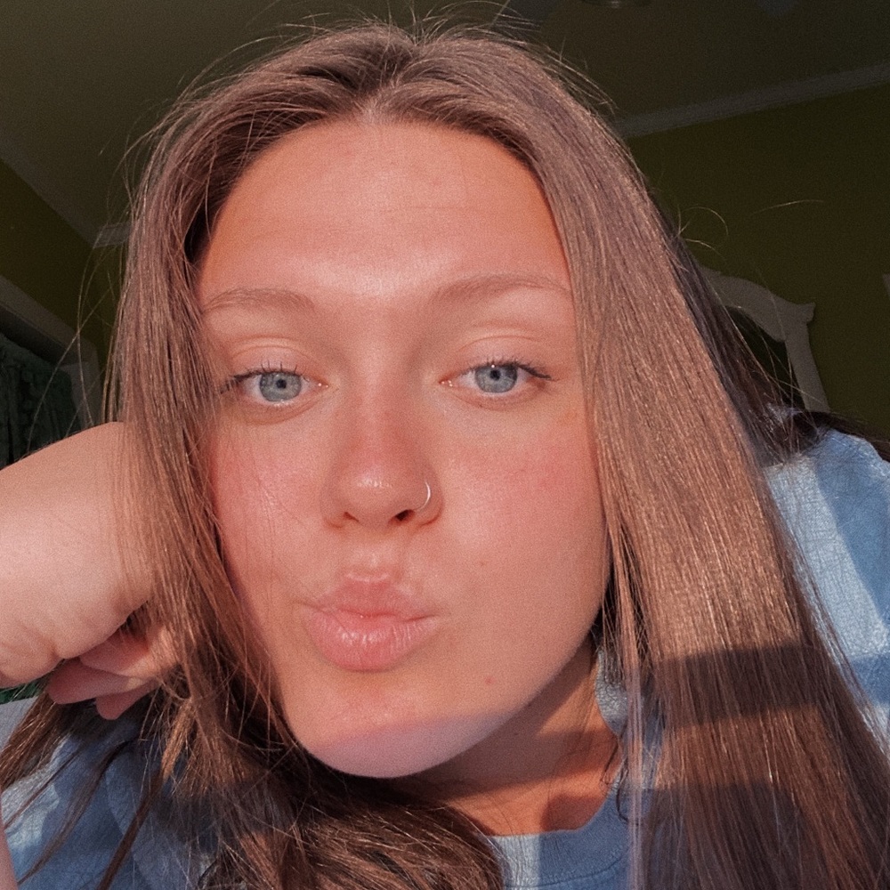 Meet your Posher, Brielle